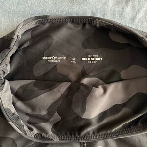 Old Navy Active Camo High-Rise Bike Shorts